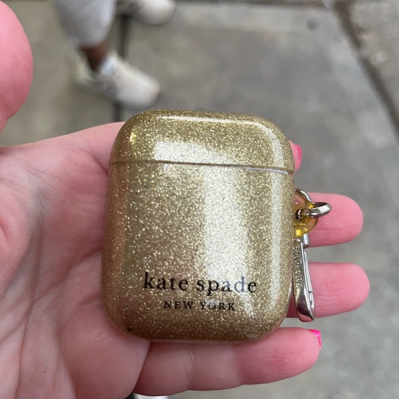 AirPods with Gold kate Spade case - Picture 3 of 3